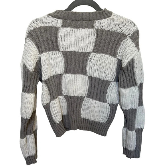 Aster Color Block Cropped Sweater White Gray Size Small - Picture 2 of 9